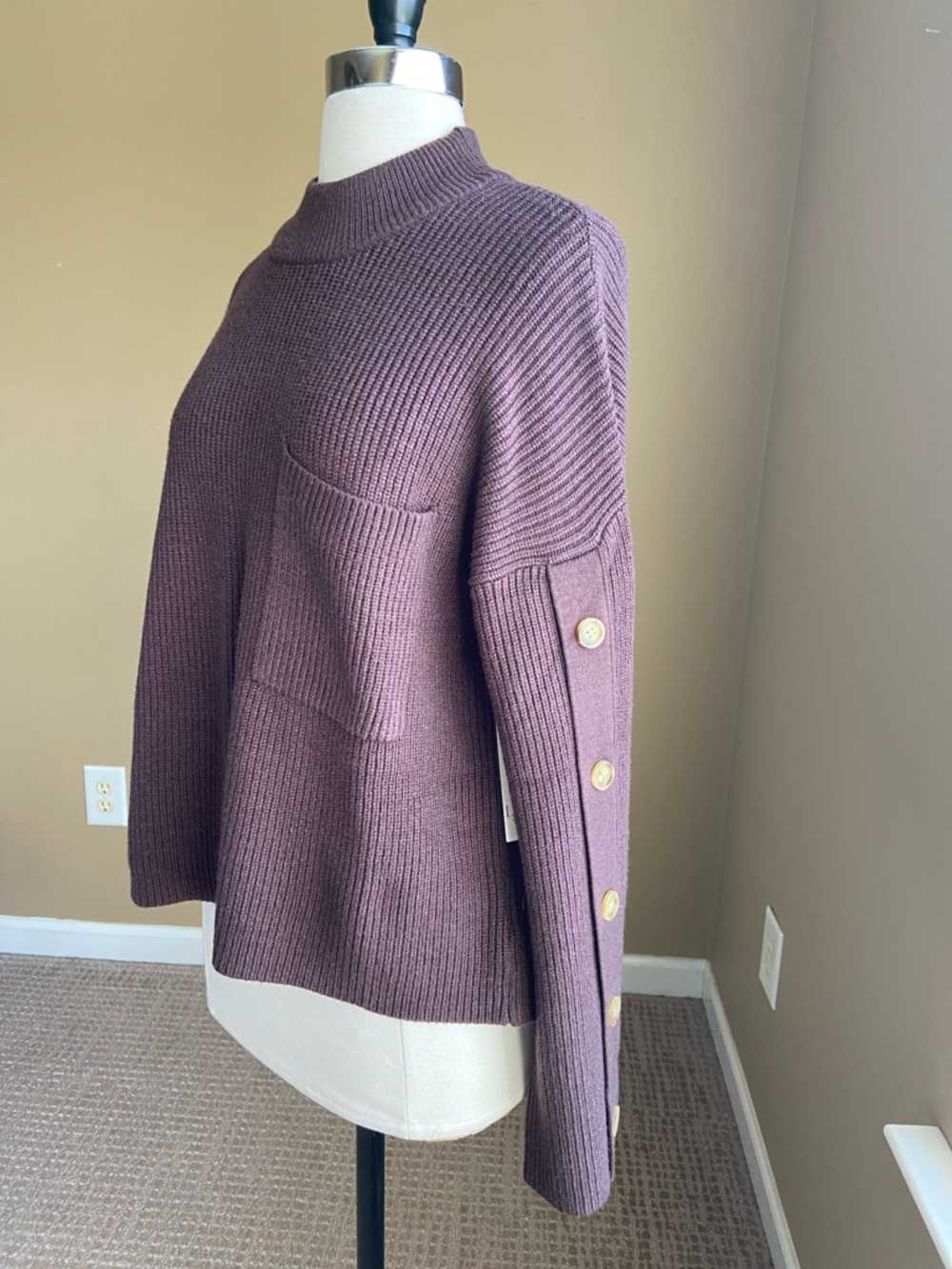 Women's Brown Ribbed Sweater with Front‎ Pocket and Button Detail Large NWT